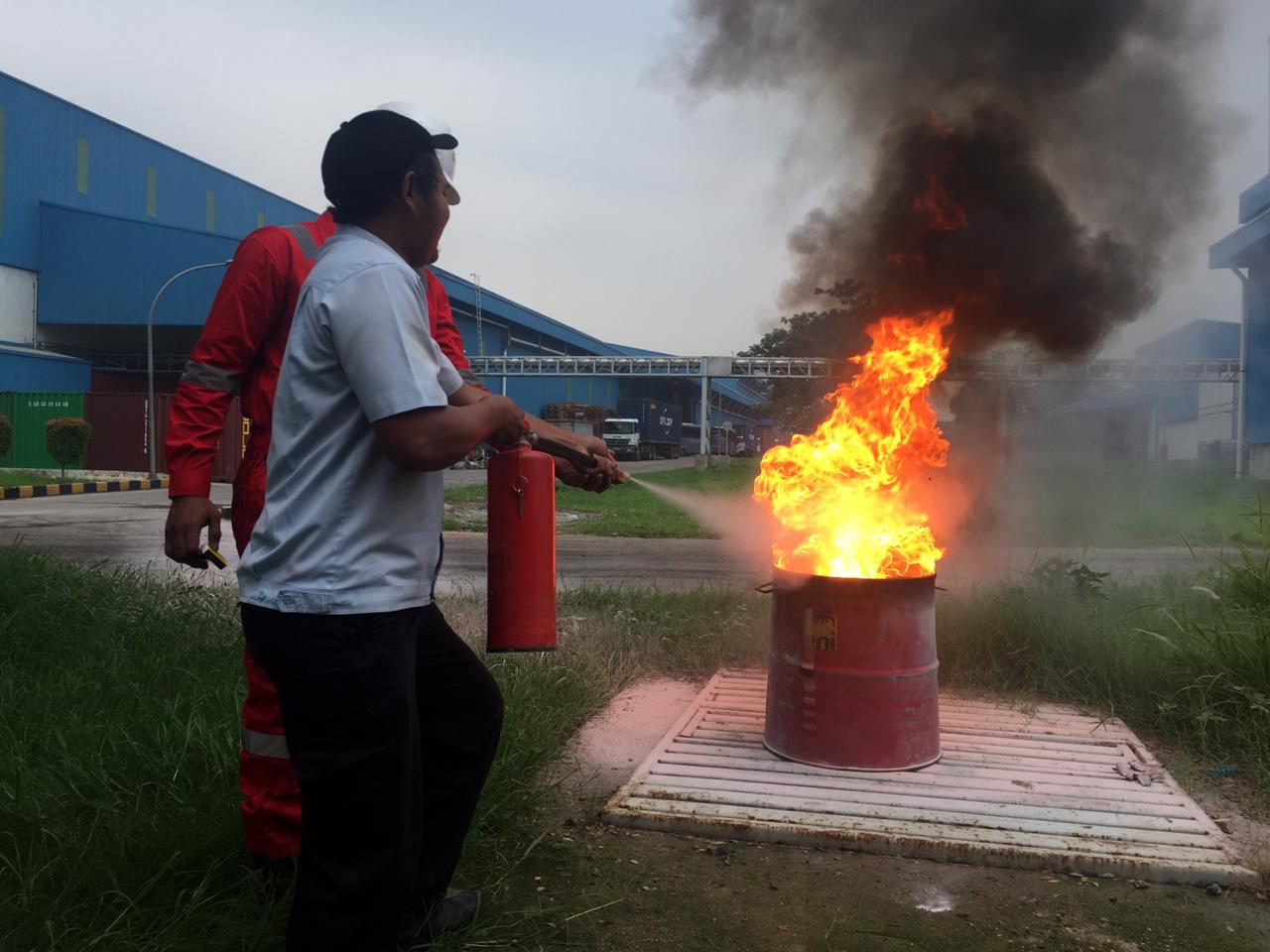 Pelatihan Petugas Kebakaran Kelas D (Fire D) Inhouse PT Argha Karya Prima Industry, 28 s.d 29 November 2018
