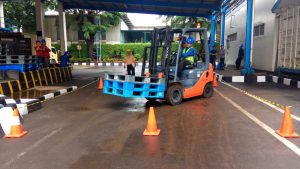 Pelatihan K3 Operator Forklift Inhouse PT Bintang Toedjoe, 06 Maret 2019