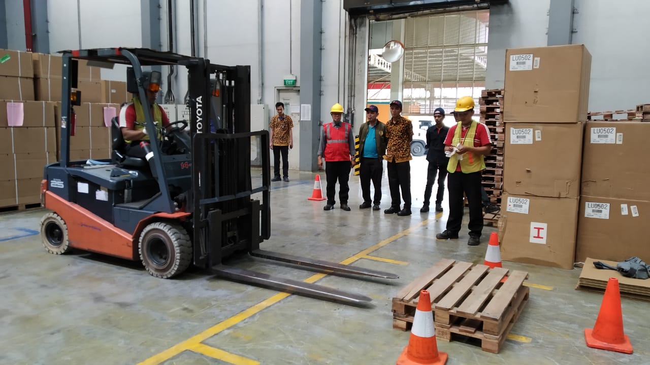 Pelatihan K3 Operator Forklift, Karawang April 2019